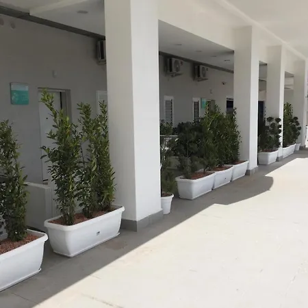 Ricciardelli Homes In Paese Di Fronte Al Mare *