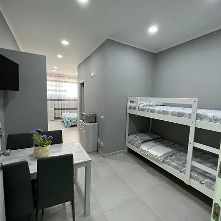 Ricciardelli Homes In Paese Di Fronte Al Mare * Vieste